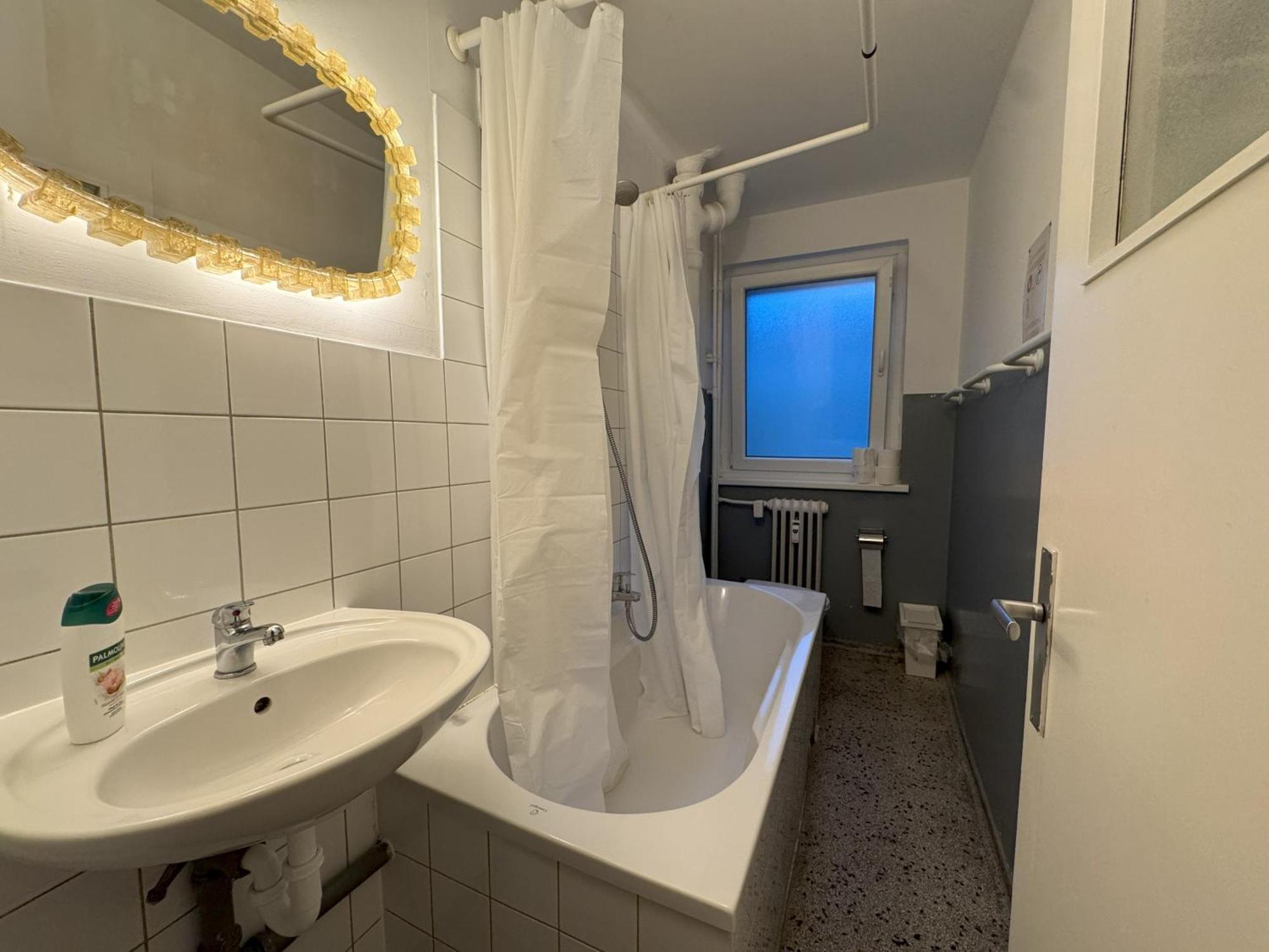 M M Central Vintage Family, Handwerker Und Monteure Apartments Берлин Экстерьер фото